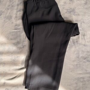 Lululemon athletica black cropped pants